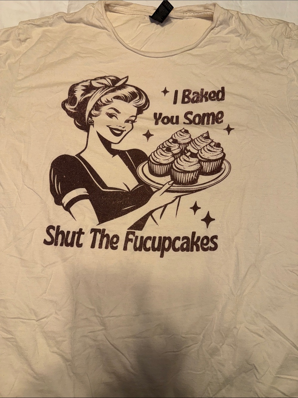 Graphic Tee "I Baked You Some" with Cupcake Design - Beige - Picture 2 of 6